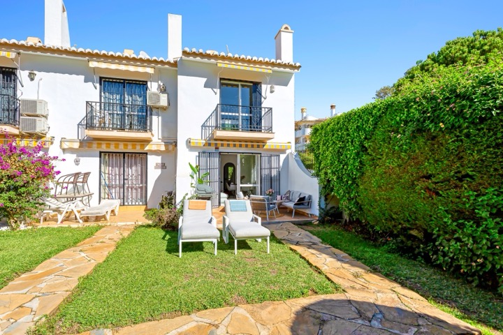Garden Exterior photographed for property marketing by Property Home Photos