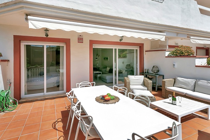 Dining Area photographed for property marketing by Property Home Photos